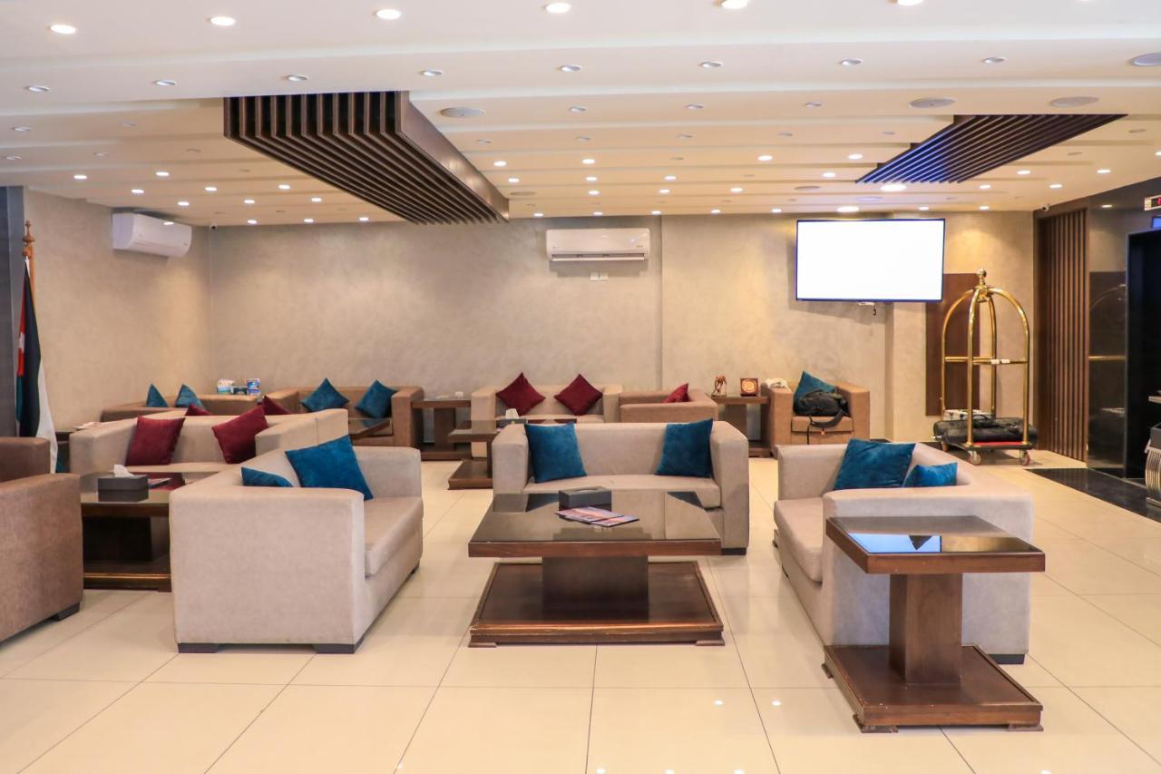My Luxury Hotel Aqaba Exteriör bild